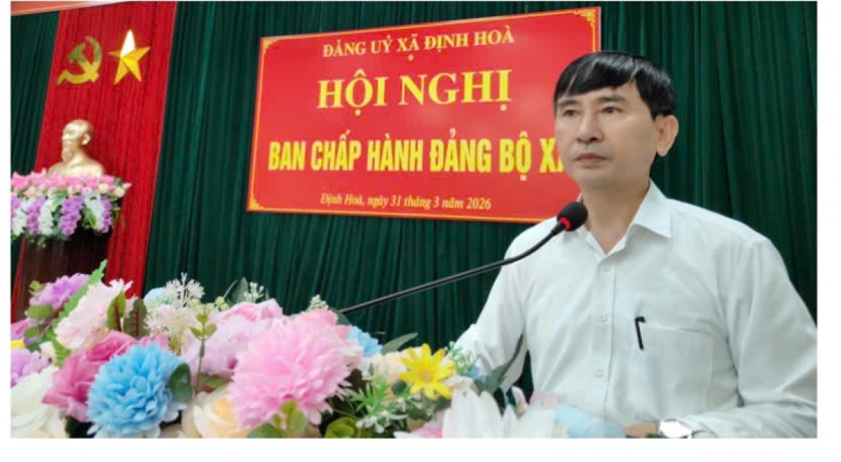 Ông Lê Đức Thọ, Bí thư Đảng uỷ, Chủ tịch HĐND xã Định Hoà, tỉnh Thanh Hoá