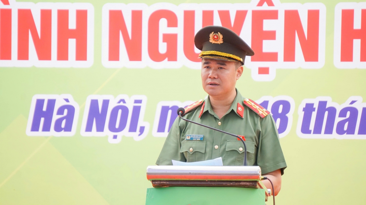 Đại tá Nguyễn Ngọc Quyền, Phó Giám đốc Công an thành phố Hà Nội phát biểu tại Lễ phát động