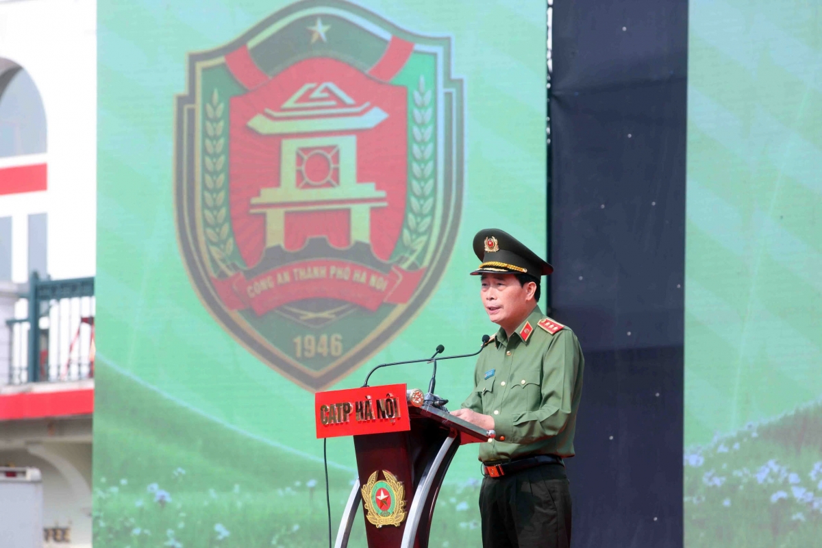 Thứ trưởng Bộ Công an Lê Quốc Hùng phát biểu tại buổi lễ 