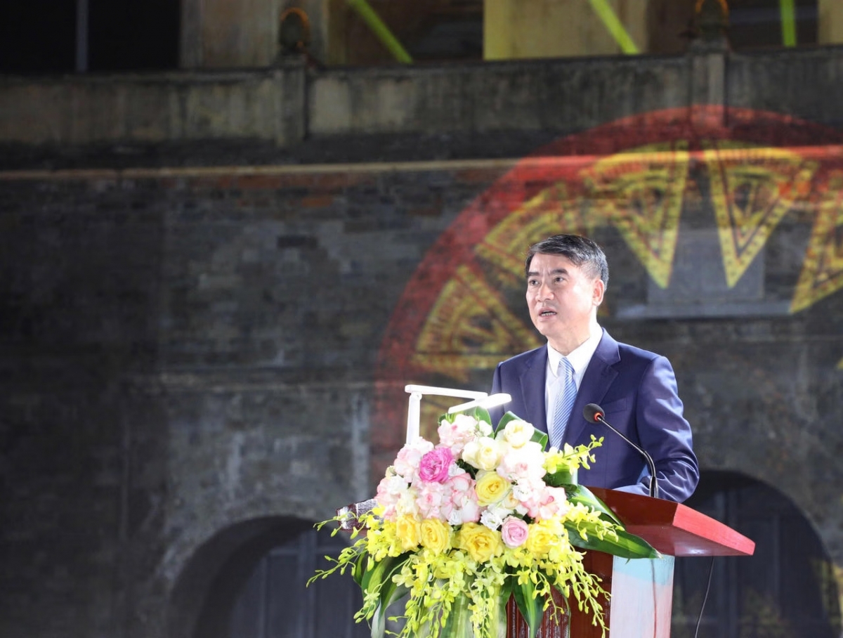 Phó Chủ tịch UBND thành phố Hà Nội Nguyễn Xuân Lưu phát biểu tại buổi lễ.