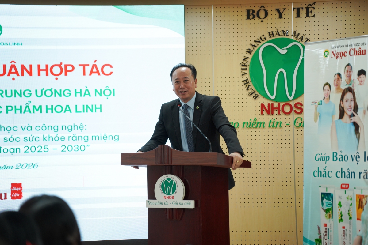 PGS.TS Trần Cao Bính – Giám đốc Bệnh viện, Chủ tịch Liên đoàn Nha khoa Châu Á – Thái Bình Dương, Chủ tịch Hội Răng hàm mặt Việt Nam phát biểu tại lễ ký kết