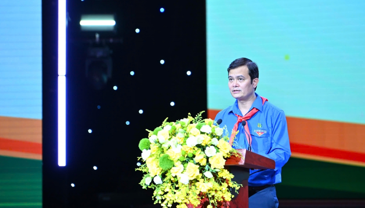 Anh Bùi Quang Huy, Bí thư thứ nhất "Trung ương Đoàn, Phó Chủ tịch Ủy ban Trung ương Mặt trận tổ quốc Việt Nam