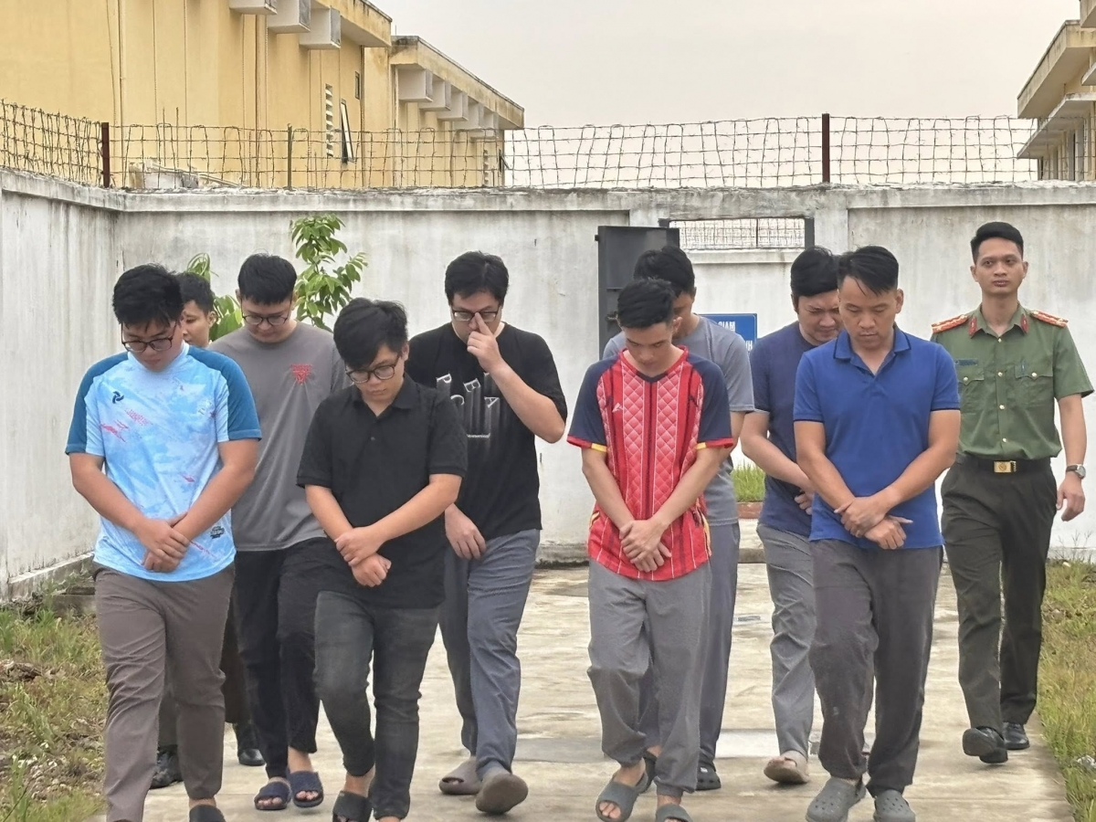 Các đối tượng bị bắt giữ (ảnh CAHT)