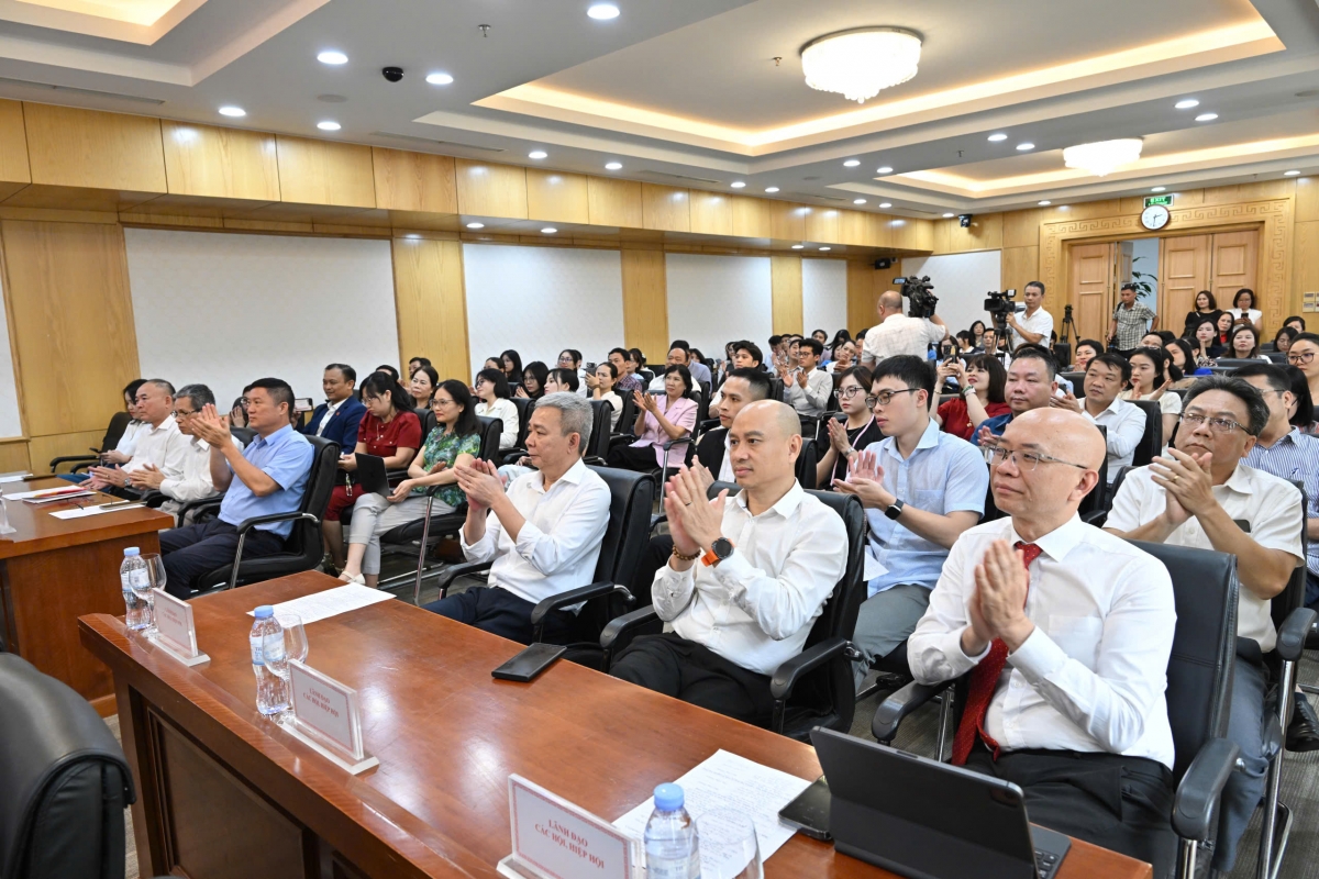 Các đại biểu tham dự chuỗi sự kiện quan trọng của Bộ Công Thương chiều 06/5/2026