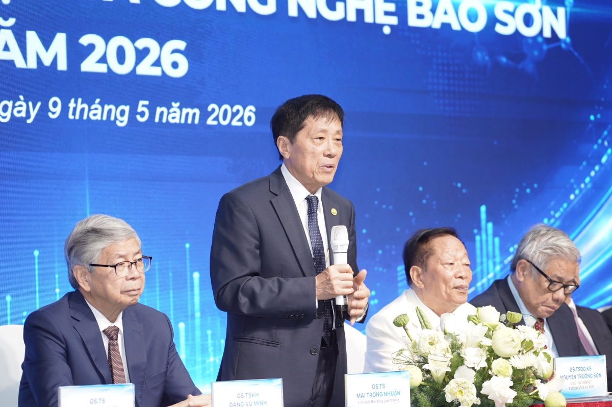 GS. TS Mai Trọng Nhuận - Chủ tịch Hội đồng Giải thưởng Khoa học và Công nghệ Bảo Sơn phát biểu tại buổi lễ