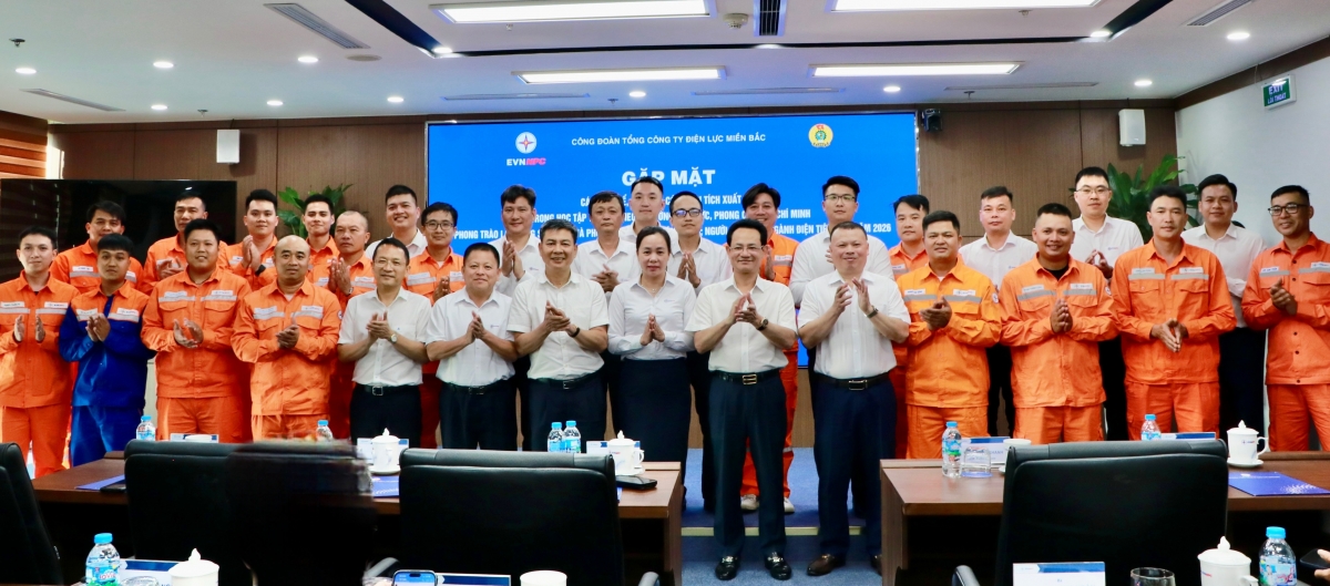 EVNNPC tổ chức Chương trình Gặp mặt, động viên và khen thưởng “Người lao động ngành Điện tiêu biểu” năm 2026 nhằm lan tỏa sâu rộng tinh thần lao động sáng tạo, ý thức chấp hành kỷ luật lao động và Văn hóa an toàn trong toàn Tổng công ty