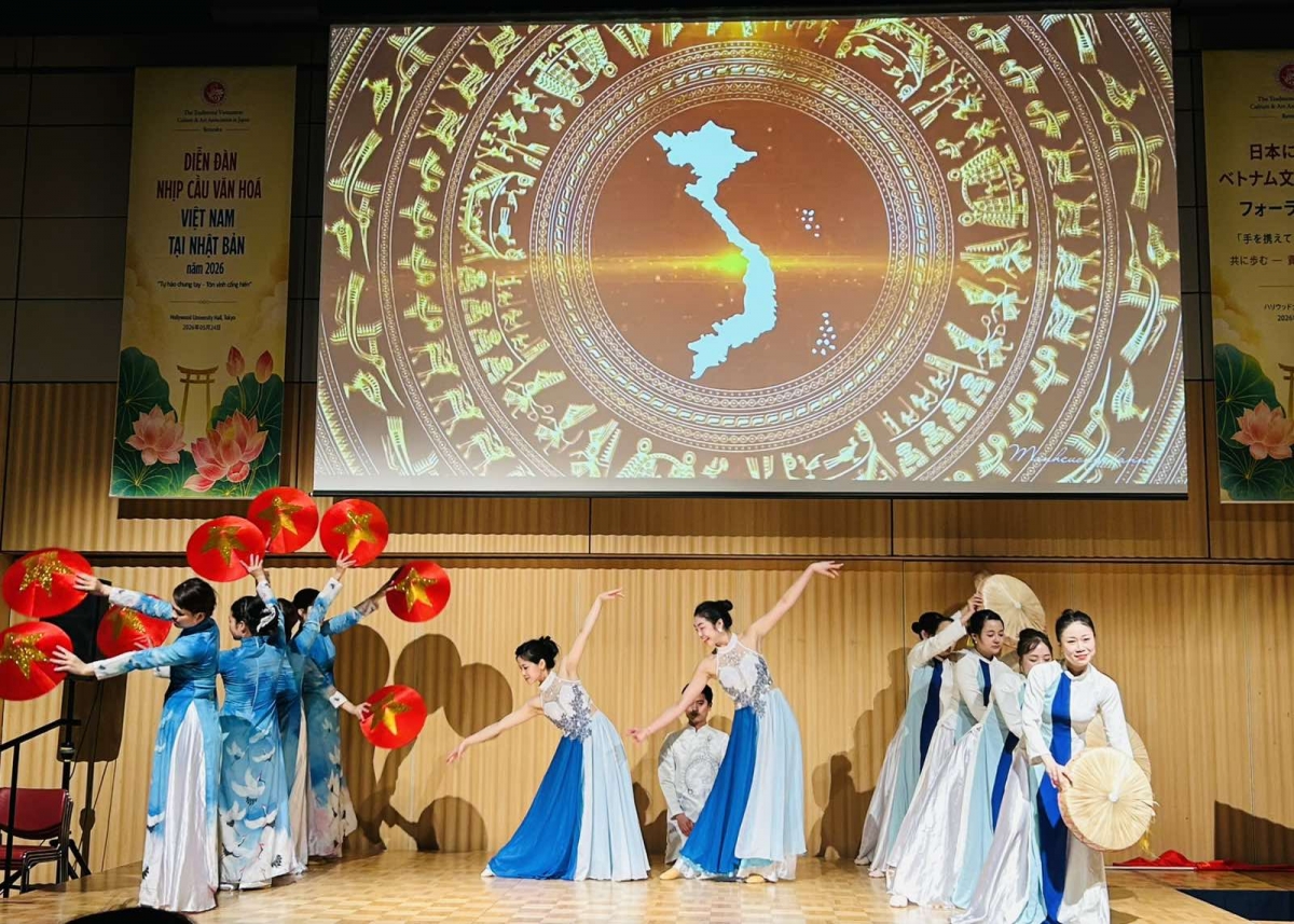Một tiết mục văn nghệ chào mừng. Ảnh VOV Tokyo.