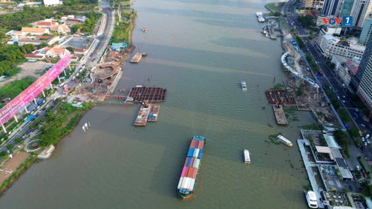 Dự án thi công trong điều kiện khó khăn khi vừa phải thi công, vừa phải đảm bảo an toàn giao thông