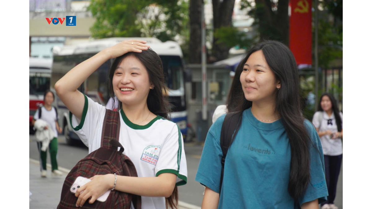 Thí sinh tham gia thi đánh giá năng lực đợt 2 (Ảnh: Vũ Hường)