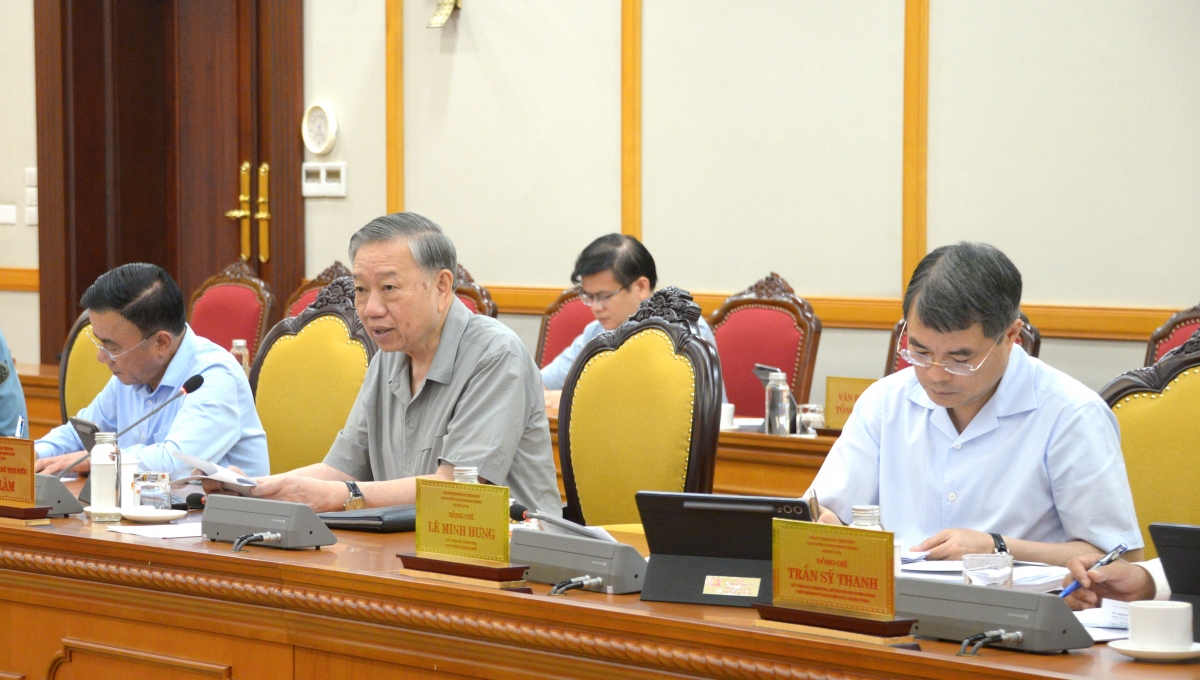 Tổng Bí thư, Chủ tịch nước Tô Lâm chủ trì cuộc họp.