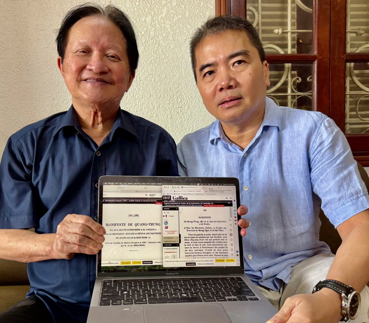 Thượng tướng, Viện sĩ, Tiến sĩ, Anh hùng Lực lượng Vũ trang Nhân dân Nguyễn Huy Hiệu mong tất cả nhân dân tự tìm tại lưu trữ quốc gia Pháp Gallica bản Hịch năm 1792 của Hoàng đế Quang Trung hiệu triệu toàn dân đánh Tây với tàu đồng và khinh khí cầu, khen ngợi dân Gia Định dũng cảm đứng lên chống Tây mắt rắn xanh – những xác chết trôi dạt từ biển Bắc.