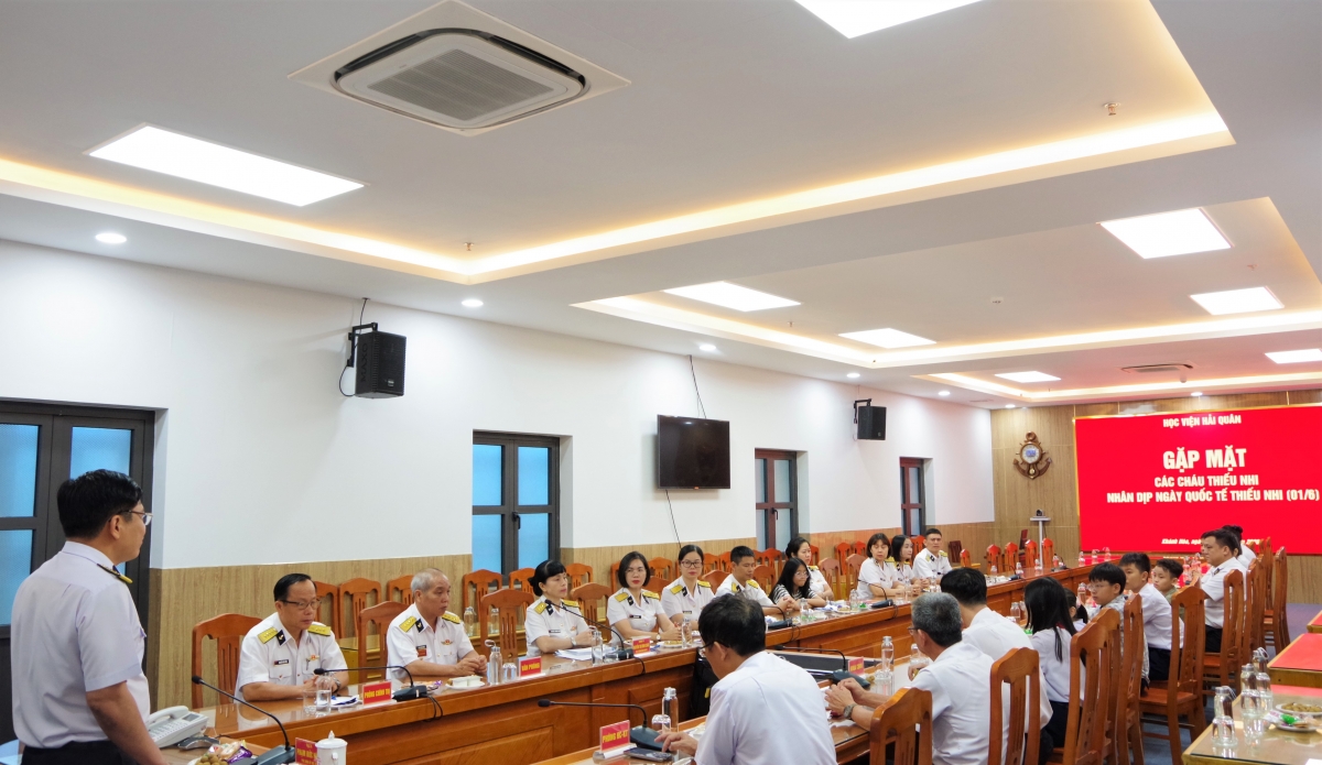 Quang cảnh buổi gặp mặt