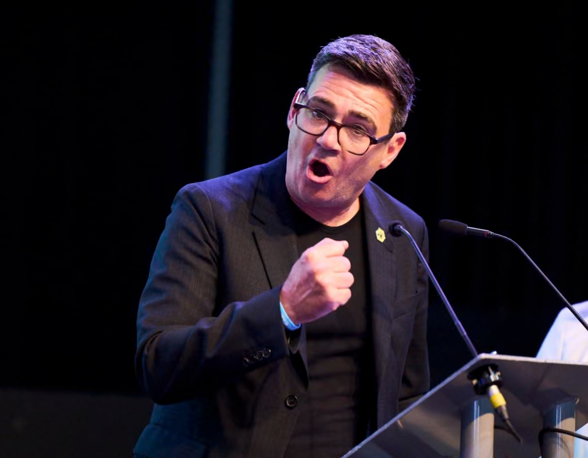 Thị trưởng Greater Manchester Andy Burnham. Ảnh: The Guardian
