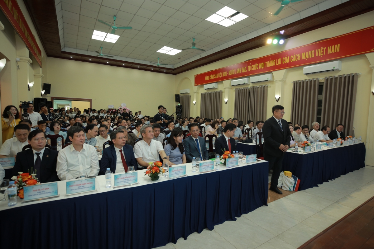Hội thảo thu hút hàng trăm chuyên gia đầu ngành trong nước và quốc tế tham dự