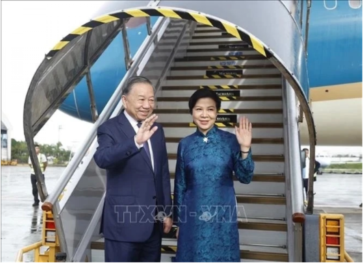 Tổng Bí thư, Chủ tịch nước Tô Lâm và Phu nhân rời thủ đô Manila, kết thúc tốt đẹp chuyến thăm cấp Nhà nước tới Philippines. Ảnh TTXVN