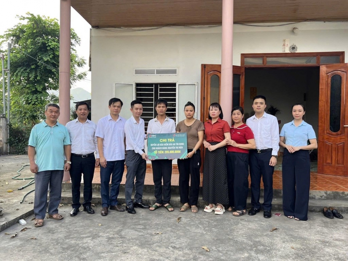 Được triển khai thông qua mạng lưới Agribank trên toàn quốc, sản phẩm bảo hiểm Bảo an tín dụng mang ý nghĩa nhân văn sâu sắc khi hỗ trợ khách hàng vay vốn trước những rủi ro bất ngờ về sức khỏe và tính mạng.