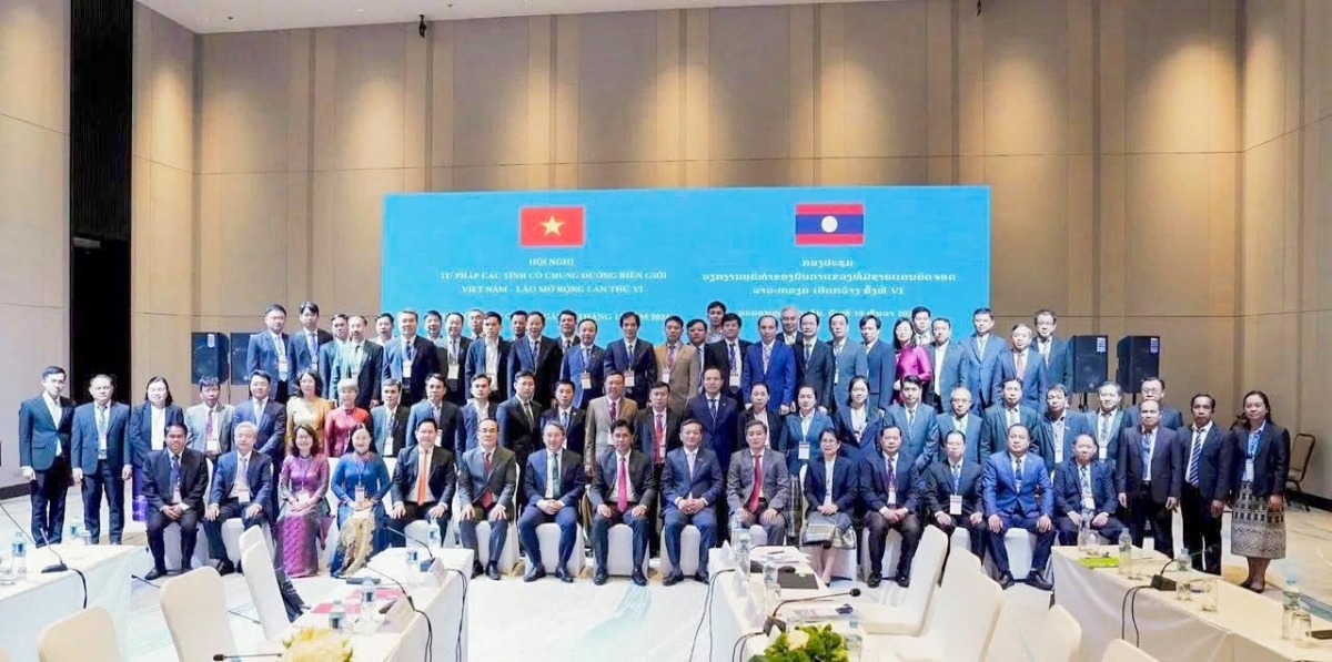 Các đại biểu tham dự Hội nghị Tư pháp các tỉnh có chung đường biên giới Việt Nam - Lào mở rộng lần thứ VI diễn ra tại tại thủ đô Vientiane, Lào.