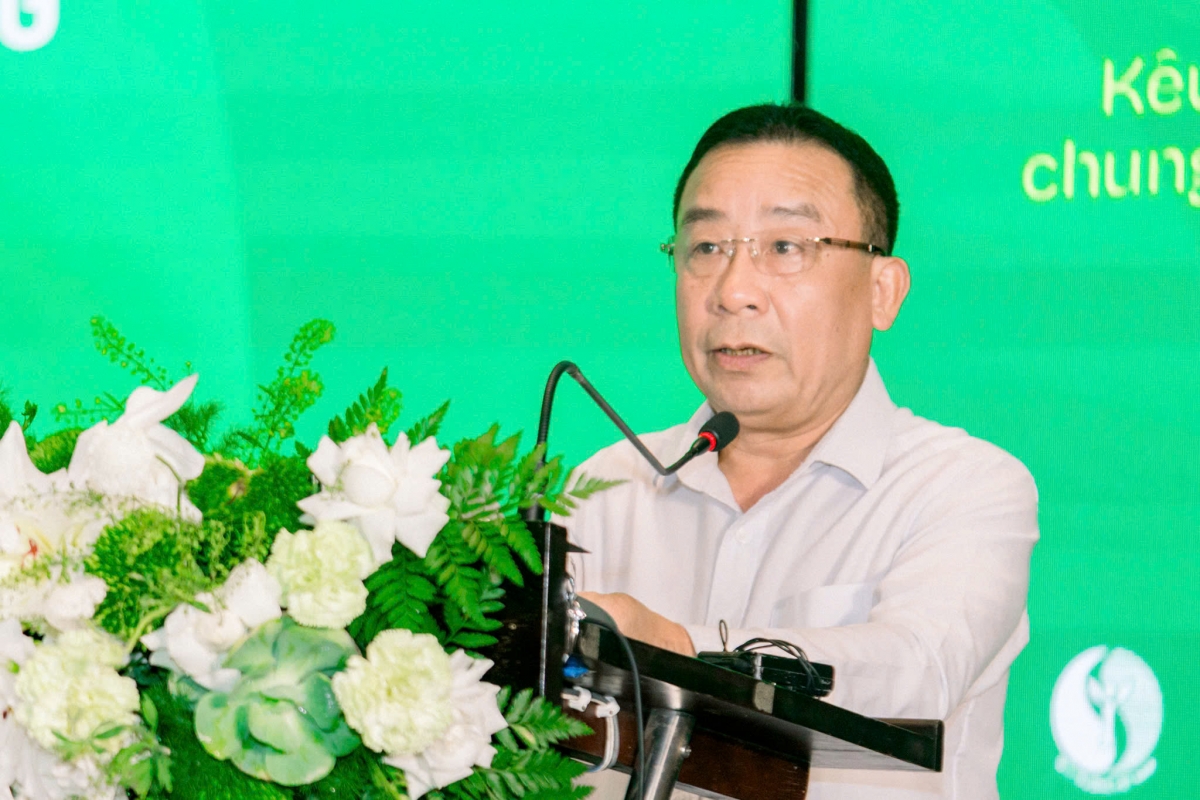 Ông Nguyễn Văn Đệ, Phó chủ tịch UBND tỉnh Nghệ An phát biểu tại diễn đàn