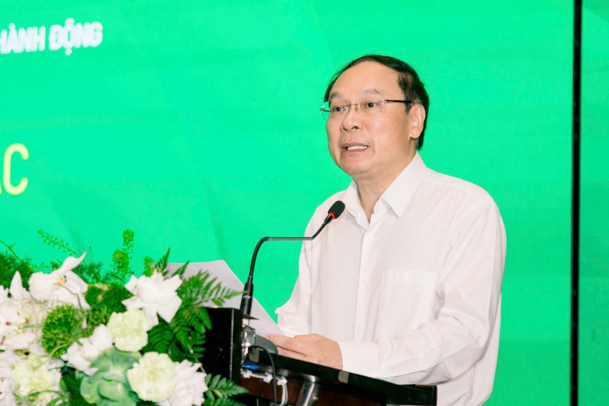 Thứ trưởng Bộ Nông nghiệp và Môi trường Lê Công Thành phát biểu chỉ đạo tại diễn đàn