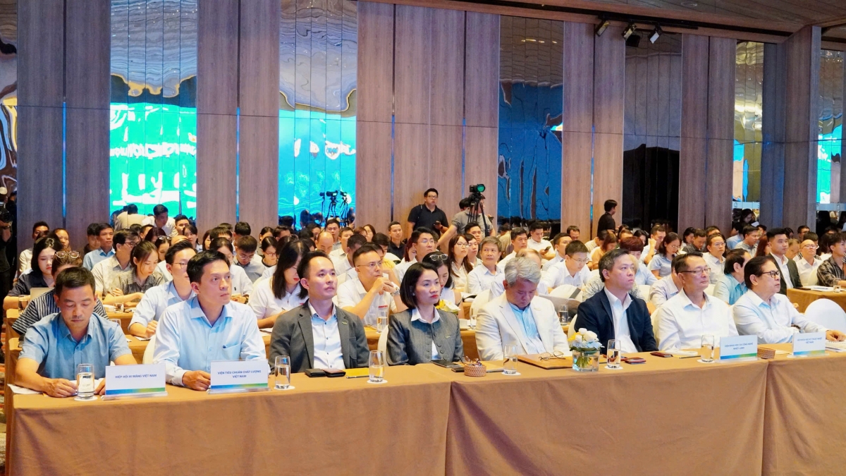 Khách mời tham gia Lễ phát động “Giải thưởng hiệu quả năng lượng năm 2026”.