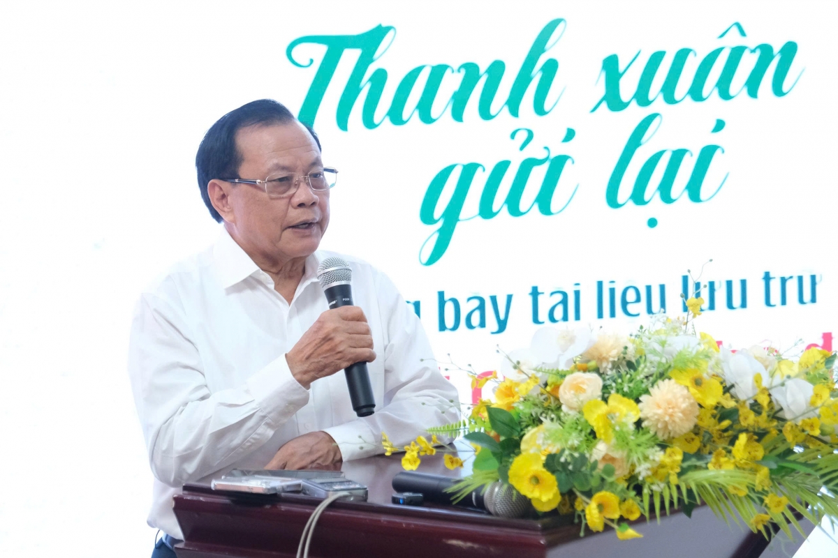Nguyên Ủy viên Bộ Chính trị, nguyên Bí thư Thành ủy Hà Nội Phạm Quang Nghị- cán bộ đi B