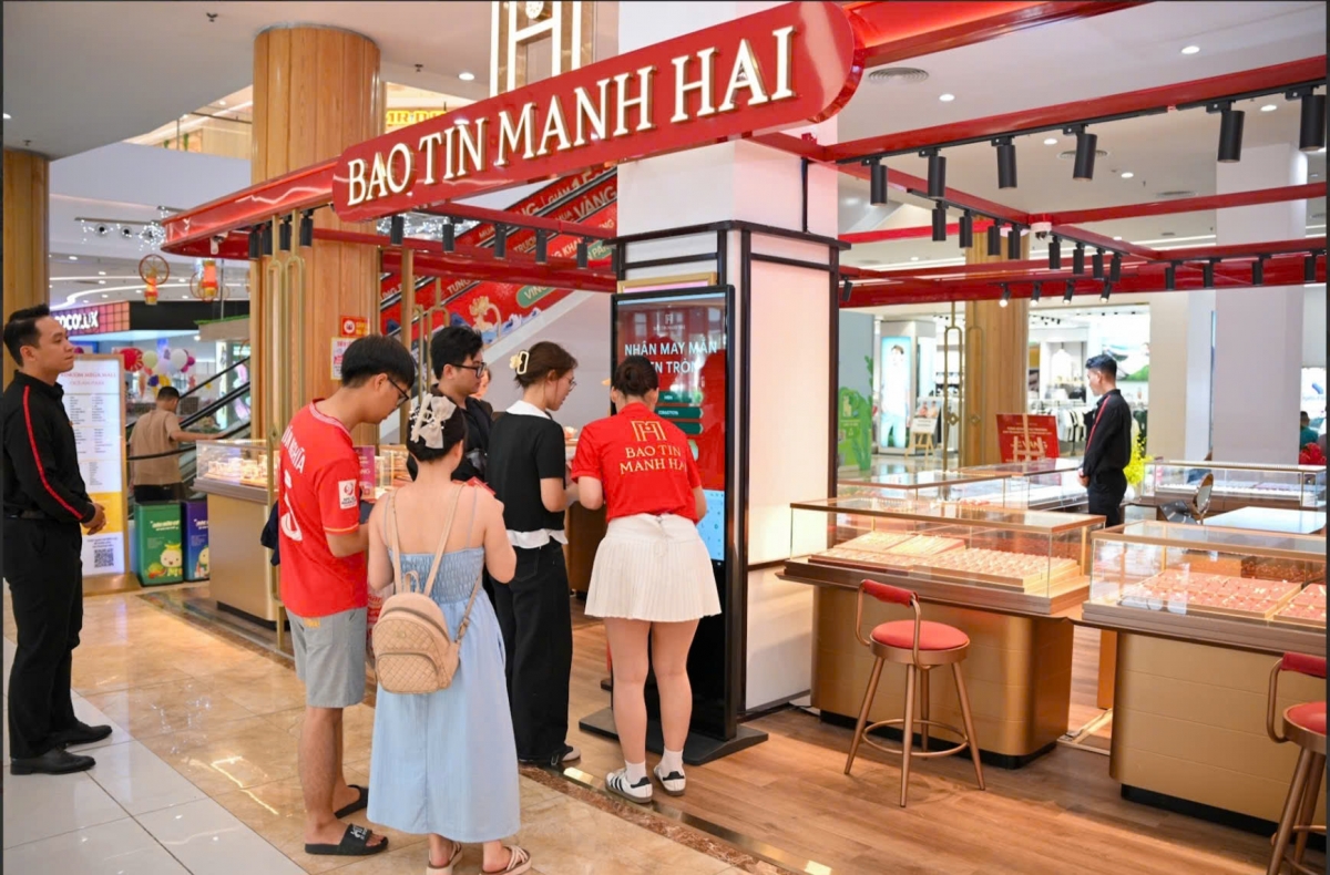 Bảo Tín Minh Hải nâng cao chất lượng dịch vụ nhằm mang lại trải nghiệm mua sắm đồng nhất trên toàn chuỗi.