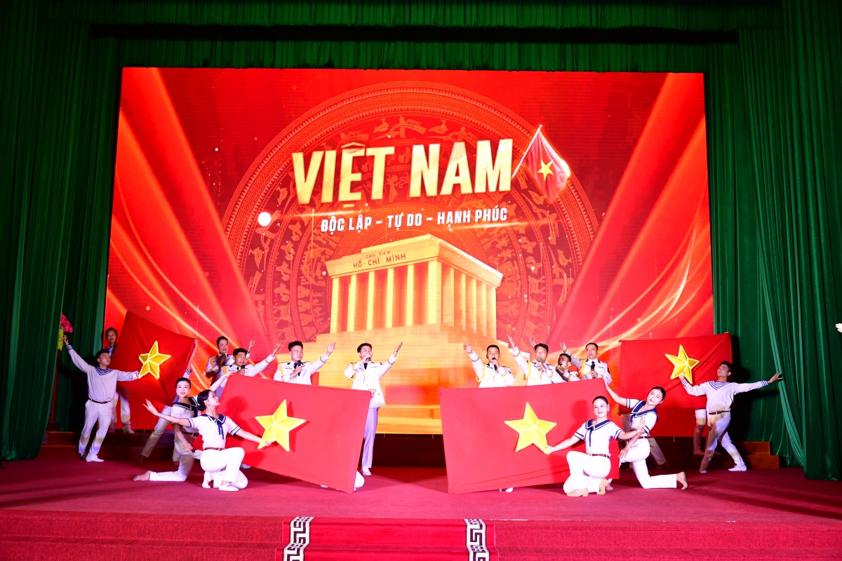Tiết mục văn nghệ chào mừng