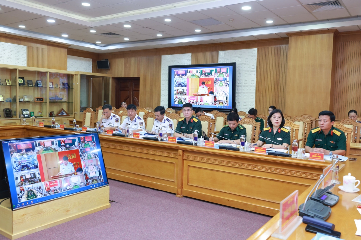 Các đại biểu tham dự Hội thảo