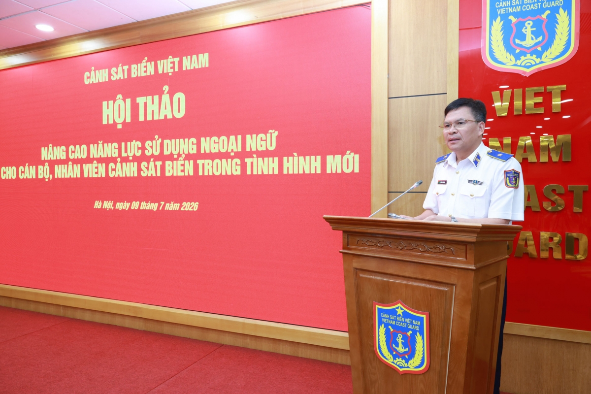 Thiếu tướng Lê Đình Cường - Tư lệnh Cảnh sát biển Việt Nam phát biểu chỉ đạo tại Hội thảo
