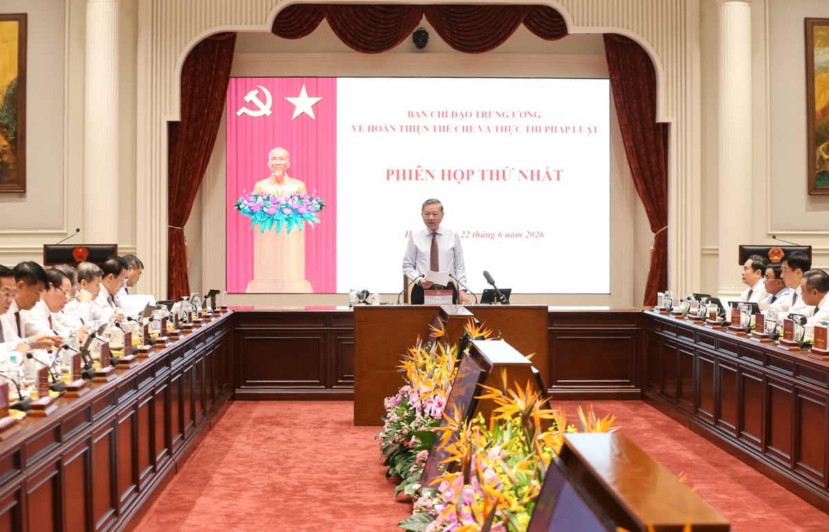 Đồng chí Tổng Bí thư, Chủ tịch nước Tô Lâm, Trưởng Ban Chỉ đạo Trung ương về hoàn thiện thể chế và thực thi pháp luật chủ trì Phiên họp thứ nhất của Ban Chỉ đạo.