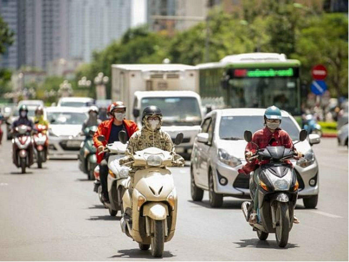 Hà Nội ngày nắng nóng