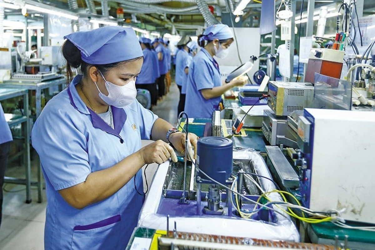 Doanh nghiệp cần cập nhật và tuân thủ chính sách thuế có hiệu lực từ tháng 7/2026, để tránh rủi ro tài chính – thuế trong kỳ kế toán mới.