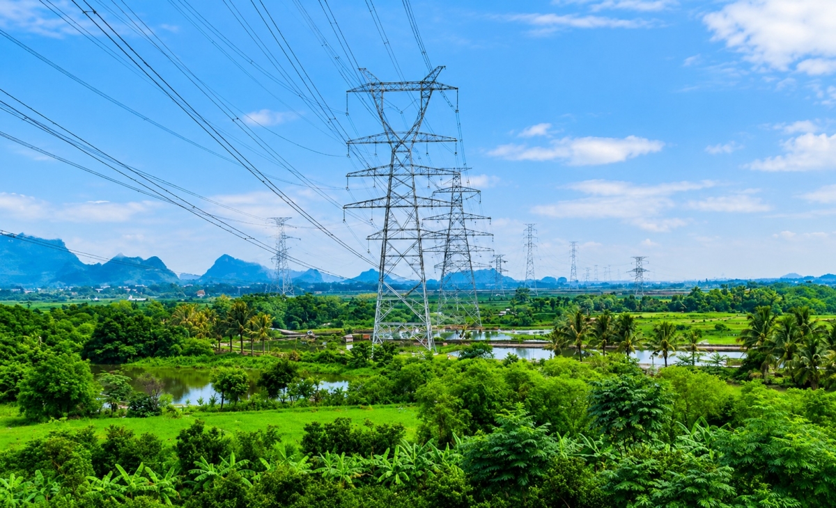 Đường dây 500/220kV Nho Quan – Phủ Lý – Thường Tín đóng điện thành công giúp tăng cường đảm bảo điện cho Thủ đô Hà Nội, tỉnh Ninh Bình và các tỉnh lân cận