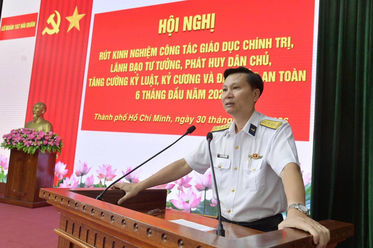 Đại tá Nguyễn Thành Nhân kết luận hội nghị