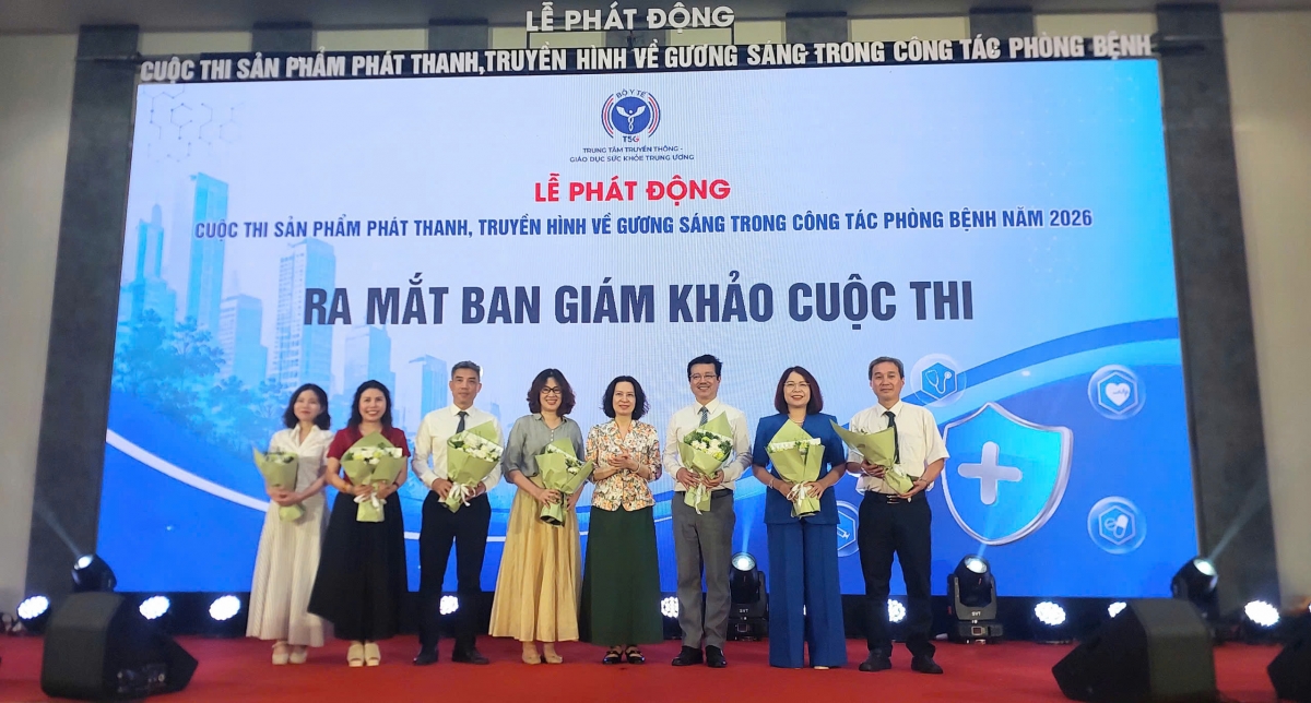 Ban giám khảo Cuộc thi sản phẩm phát thanh, truyền hình về gương sáng trong công tác phòng bệnh năm 2026.