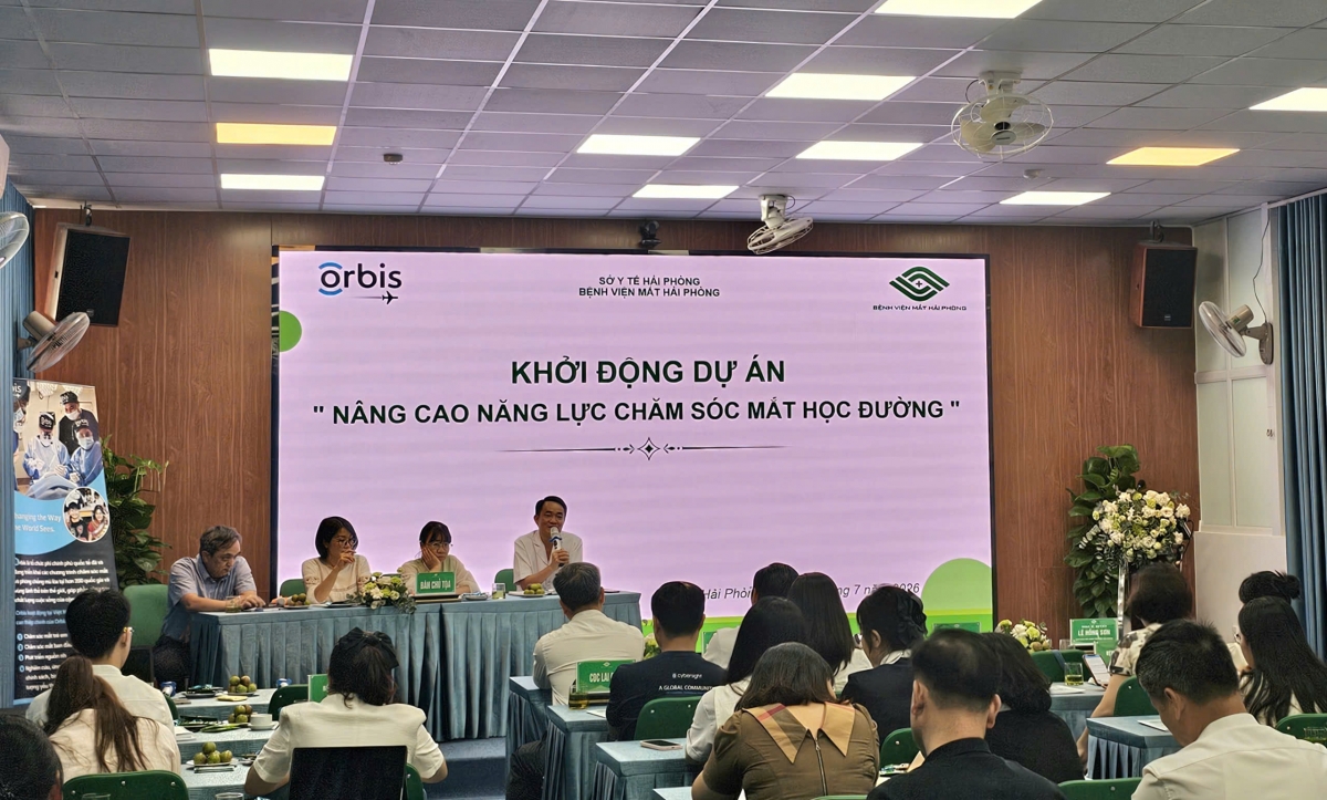 Bệnh viện Mắt Hải Phòng phối hợp với Tổ chức Orbis tại Việt Nam khởi động Dự án "Nâng cao năng lực chăm sóc mắt học đường" (REACH).
