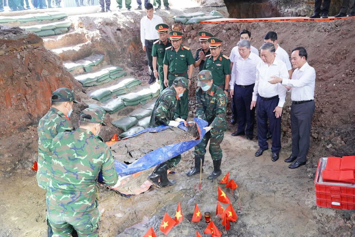 Khu vực tìm kiếm hài cốt liệt sĩ tại Công viên Lê Thị Riêng ngày 17/7 (Ảnh: Bộ Tư lệnh TP.HCM)