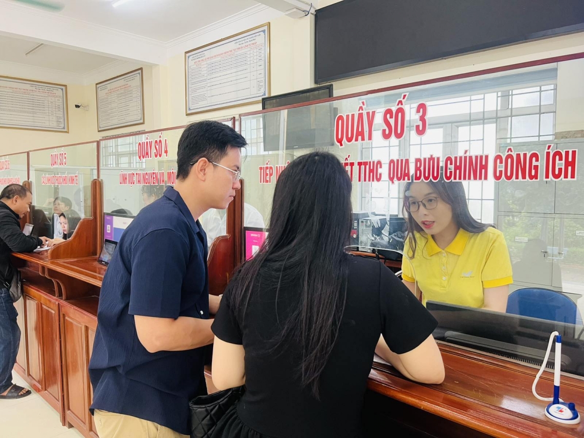 Bưu điện Nghệ An tham gia tiếp nhận hồ sơ, chuyển trả kết quả giải quyết thủ tục hành chính qua dịch vụ bưu chính công ích.