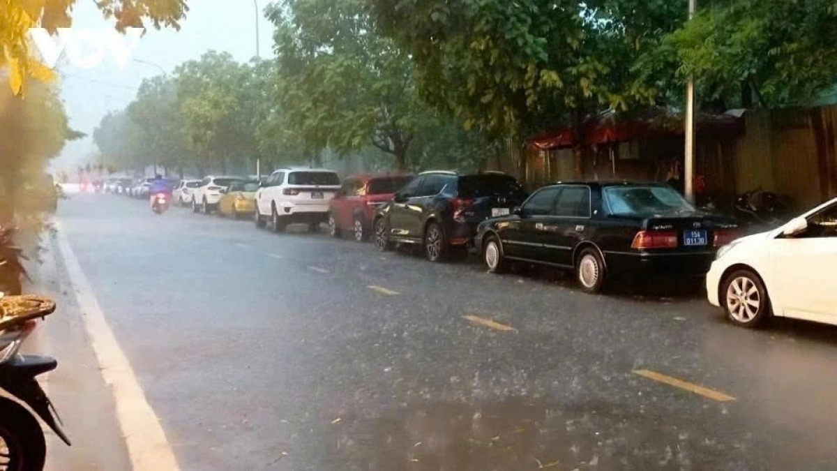 Ngày 14/7, Hà Nội và Bắc Bộ nắng nóng cục bộ, chiều tối có mưa dông (Ảnh minh họa)