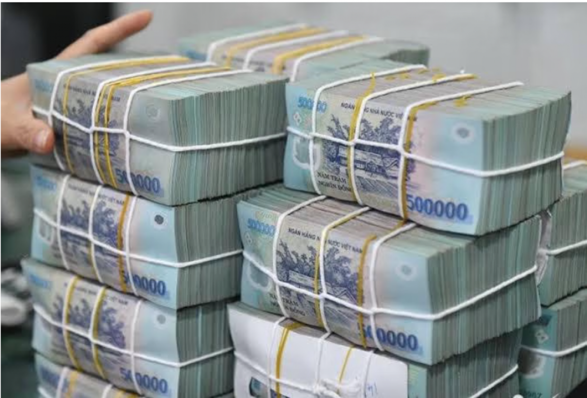 Tiền gửi dân cư đạt mức cao nhất từ trước đến nay, vượt 10,82 triệu tỷ đồng.Ảnh minh họa