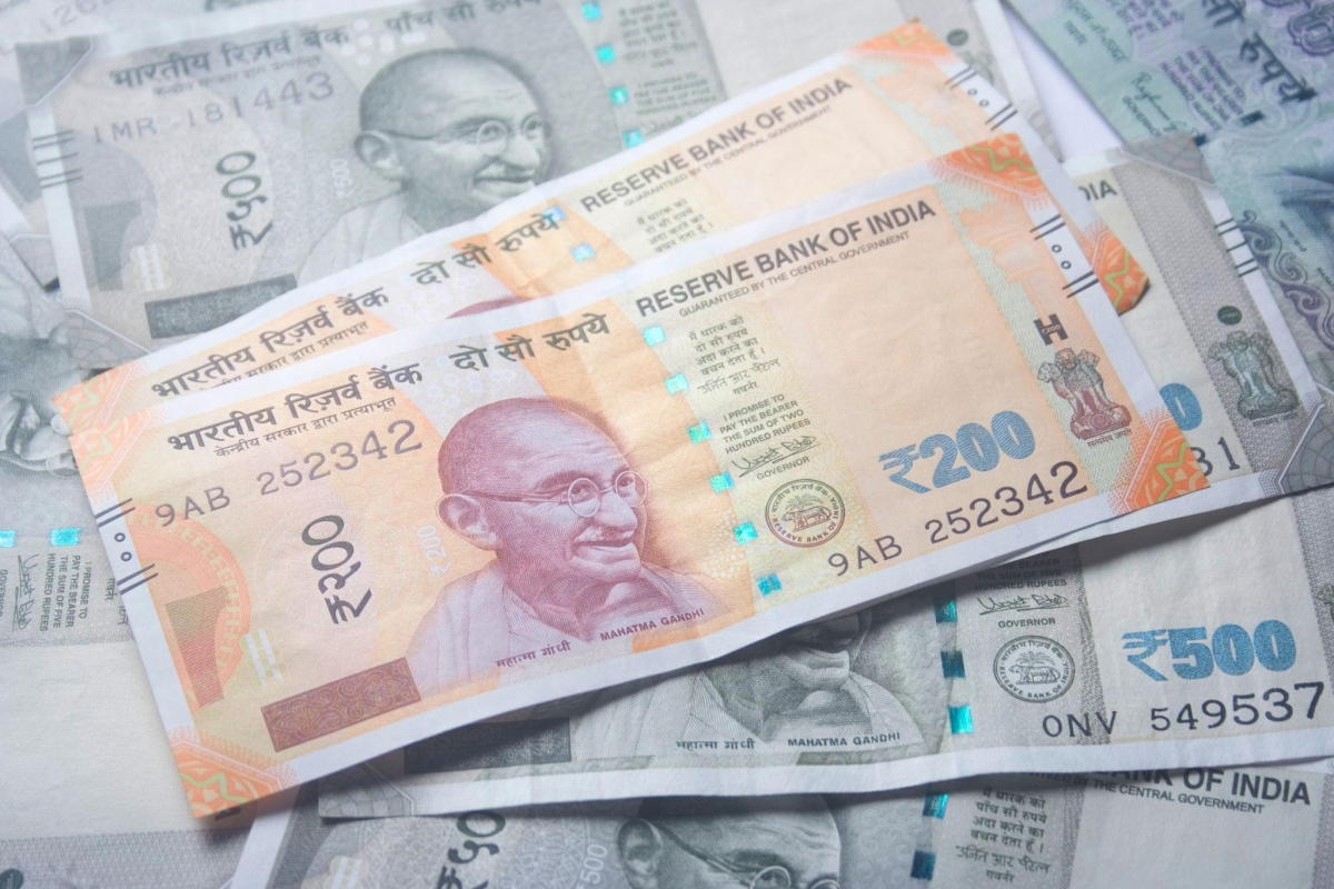 Tiền rupee Ấn Độ, mệnh giá lớn được phép sử dụng tại Nepal. Ảnh minh họa