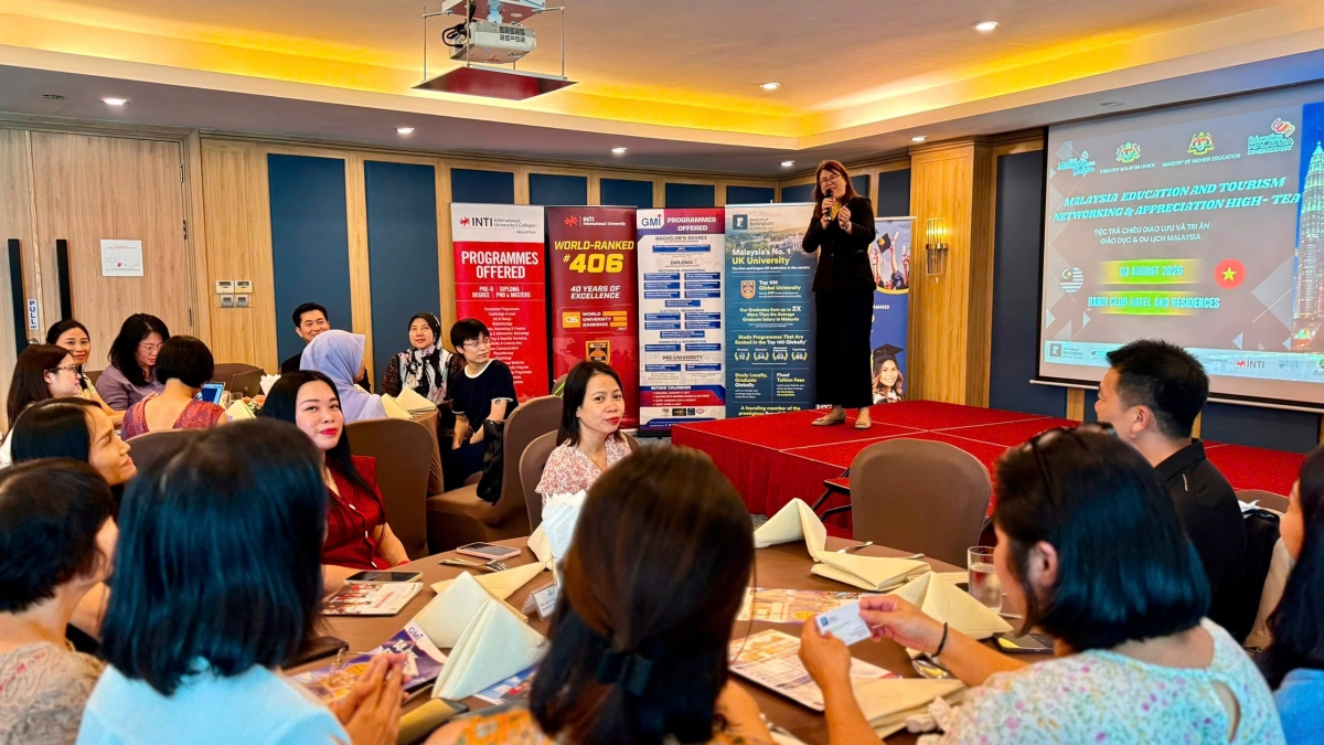 Đông đảo các đại biểu tham gia sự kiện