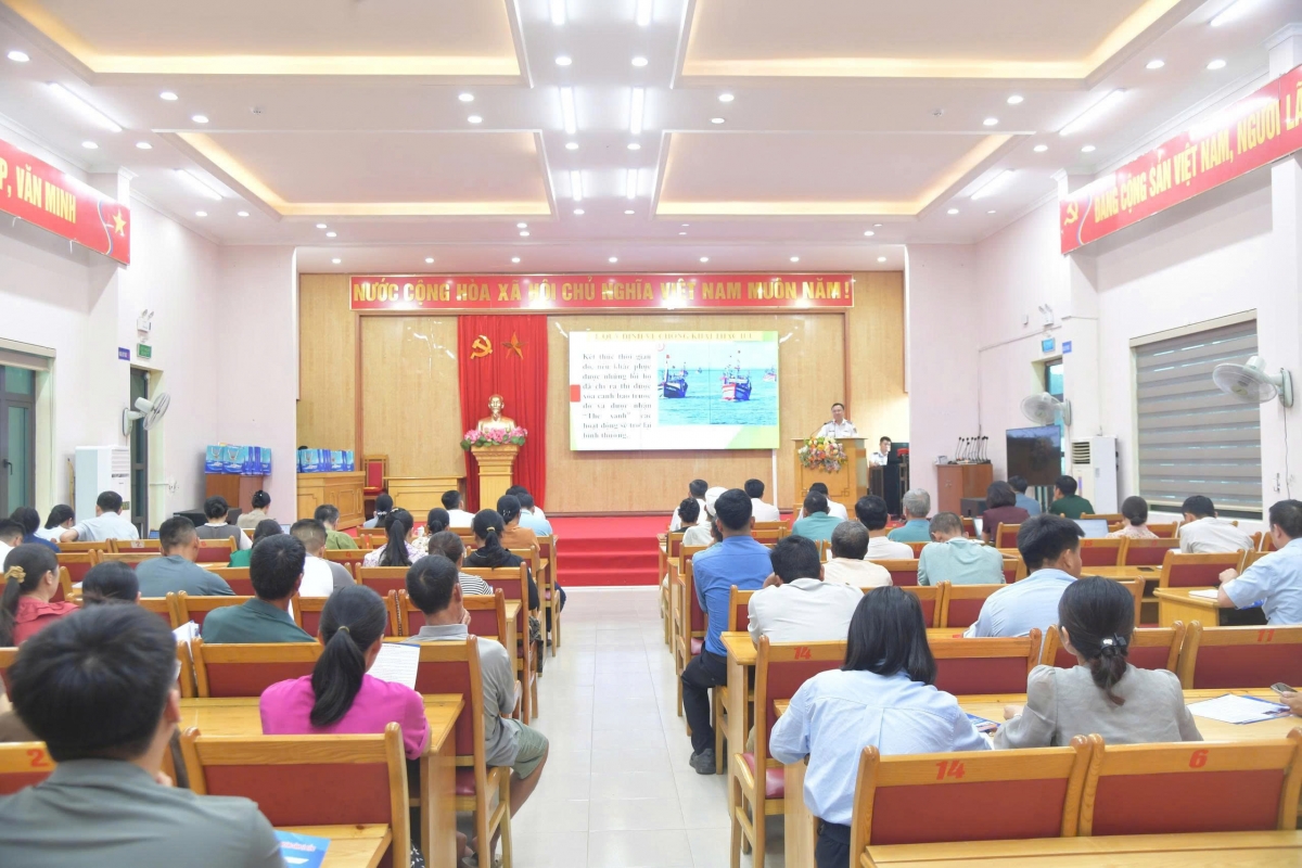 Quang cảnh hội nghị