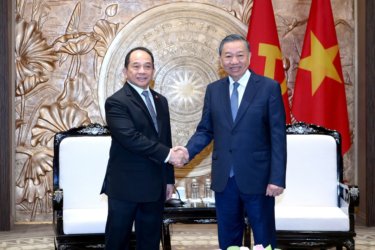Tổng Bí thư, Chủ tịch nước Tô Lâm và Cố vấn Hội đồng An ninh quốc gia Philippines Eduardo SL Oban Jr.
