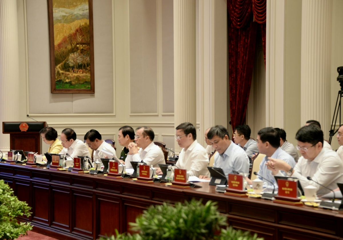 Các đại biểu dự buổi làm việc