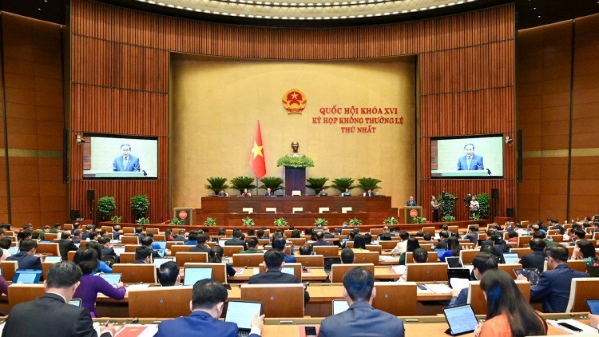  Kỳ họp không thường lệ thứ nhất Quốc hội khóa XVI