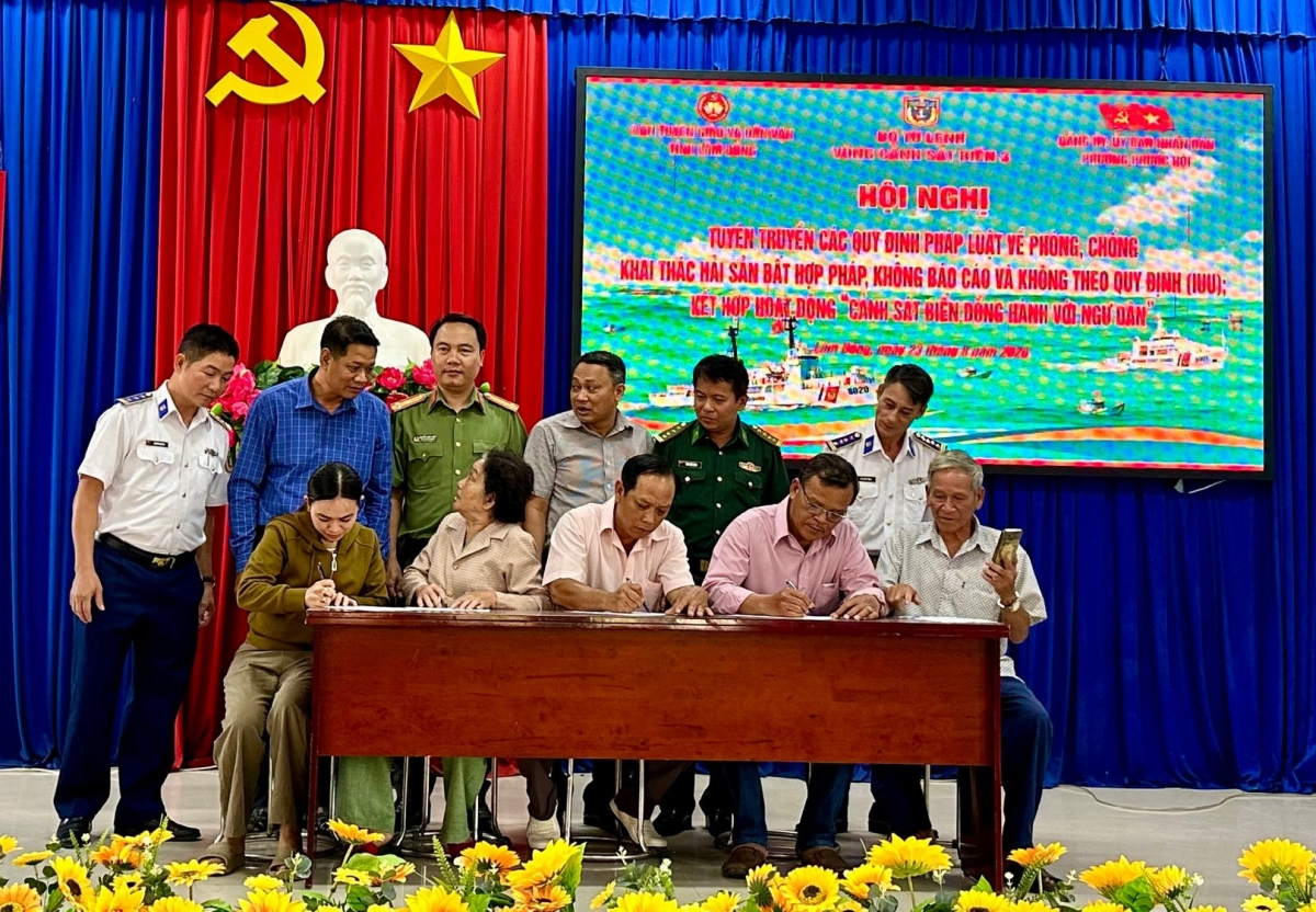 Ngư dân phường Phước Hội ký cam kết không vi phạm chống khai thác IUU