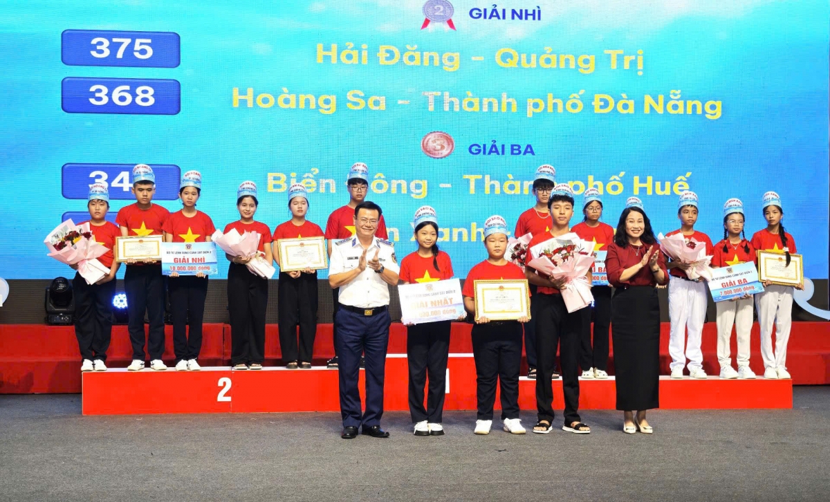 Đội Sao Biển - Quảng Ngãi giành giải Nhất Vòng chung kết khu vực 3 Cuộc thi “Em yêu biển, đảo quê hương” tại Đà Nẵng
