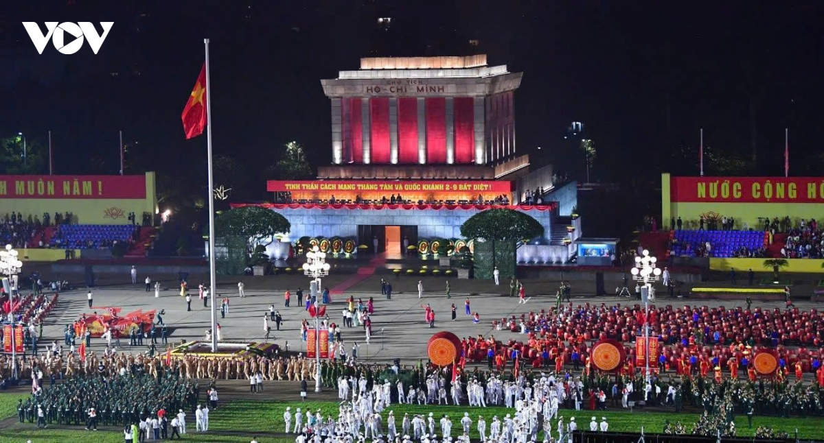 Quảng trường Ba Đình.