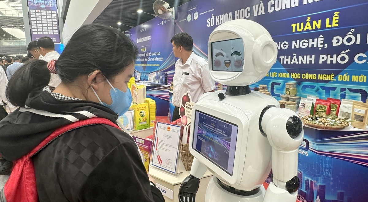 Hỗ trợ phát triển nhân lực chất lượng cao trong lĩnh vực bán dẫn và AI (ảnh minh họa)